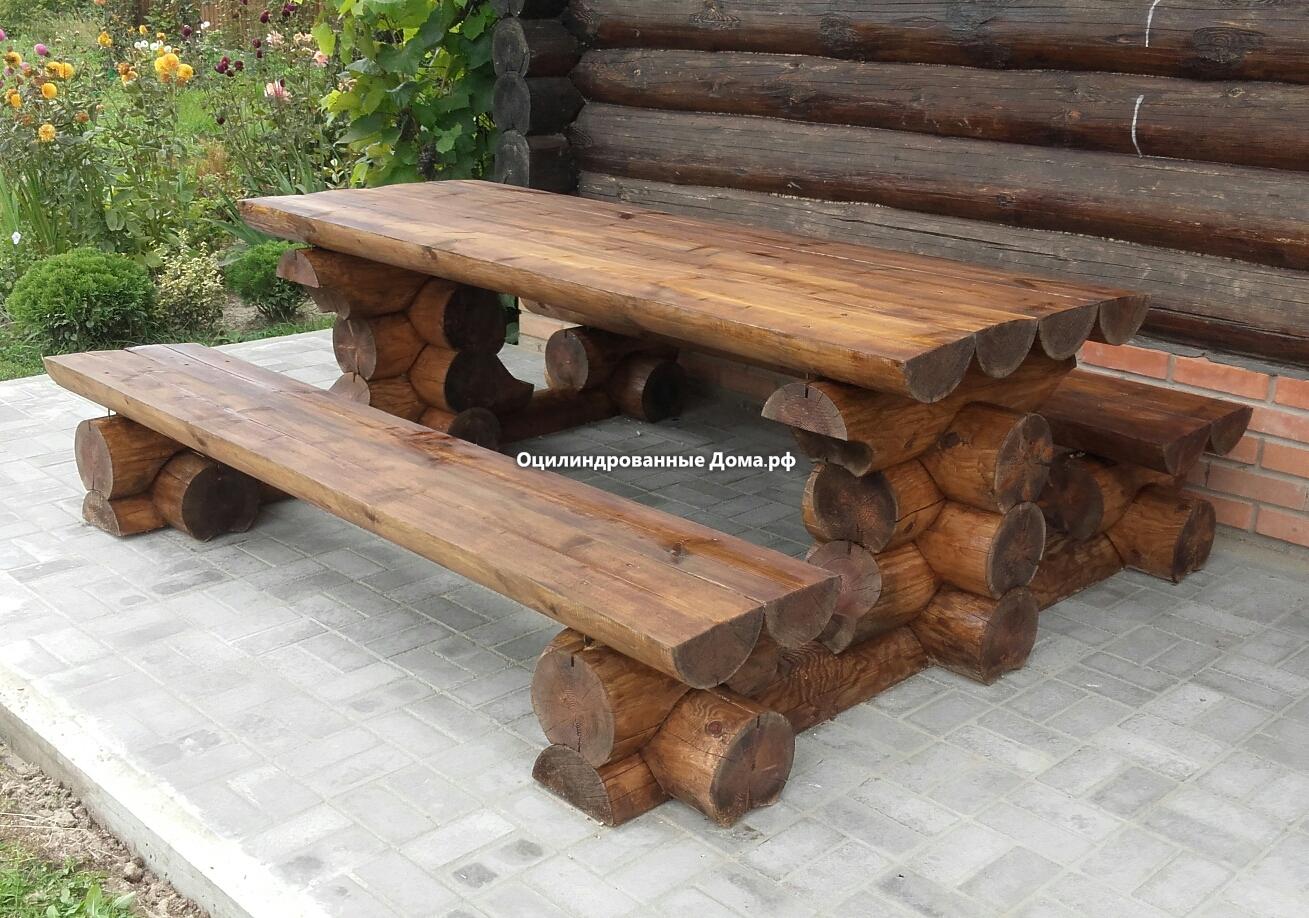 рубленные столы и лавки из бревен